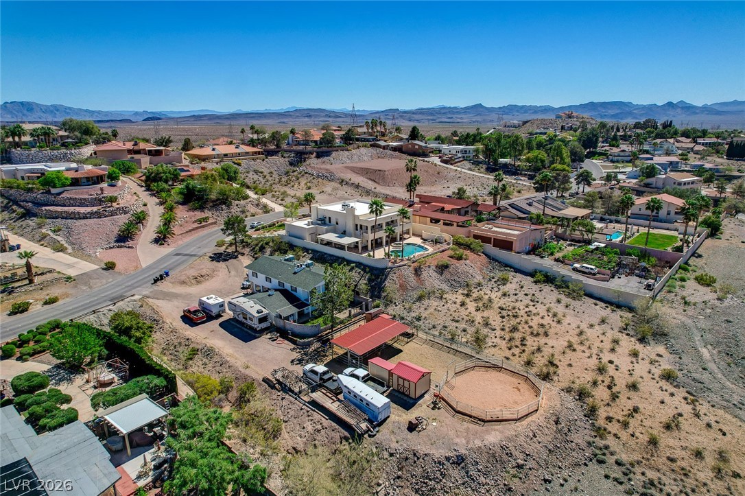 Photo 2 of 1424 Pueblo Drive