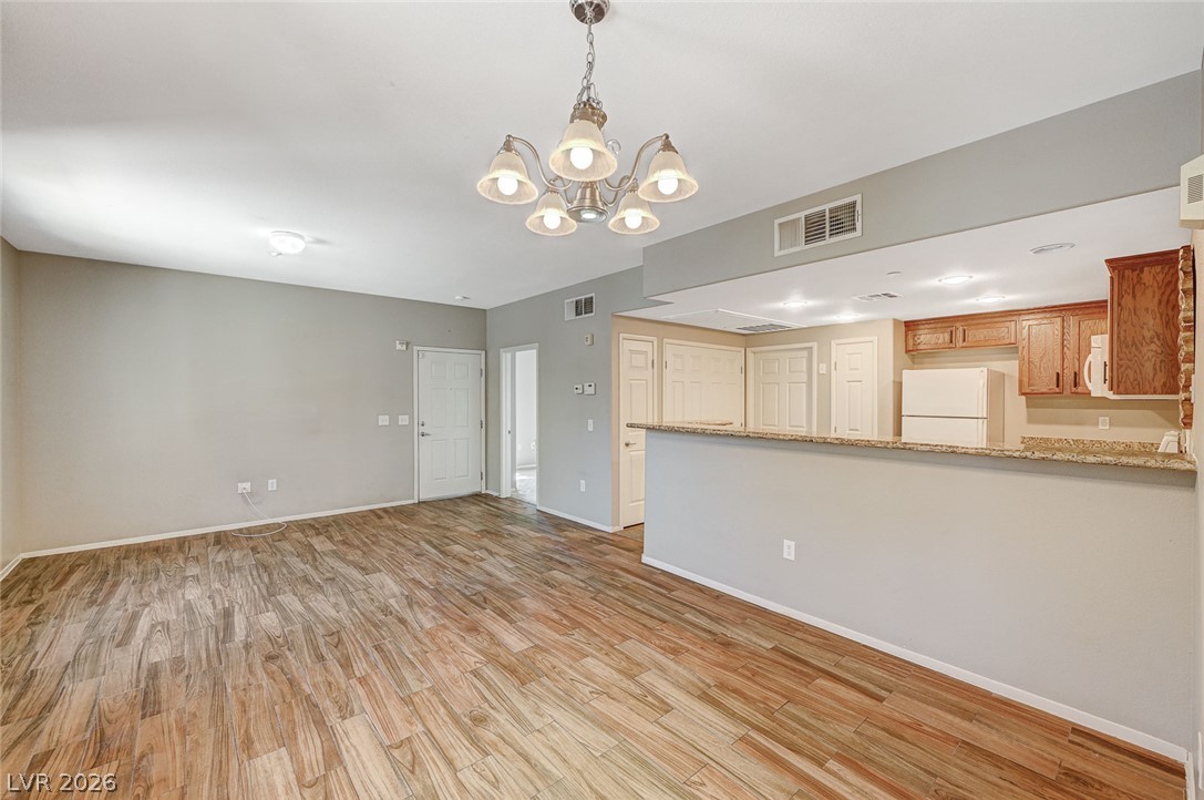 Photo 9 of 39, 50 Aura De Blanco Street #19103
