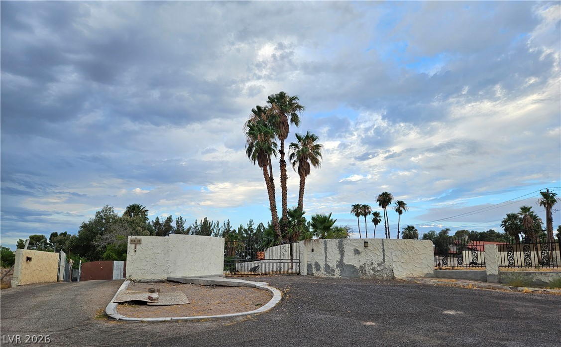 3115 E Viking Road, Las Vegas