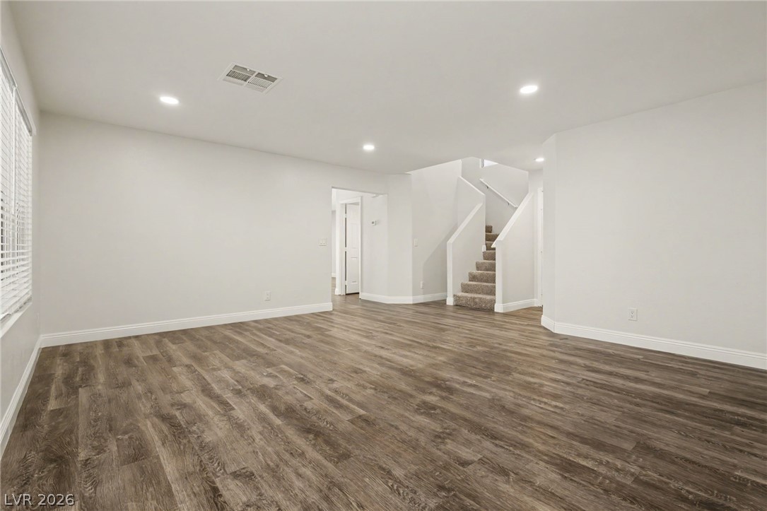 Photo 6 of 45, 1100 Milpas Lane