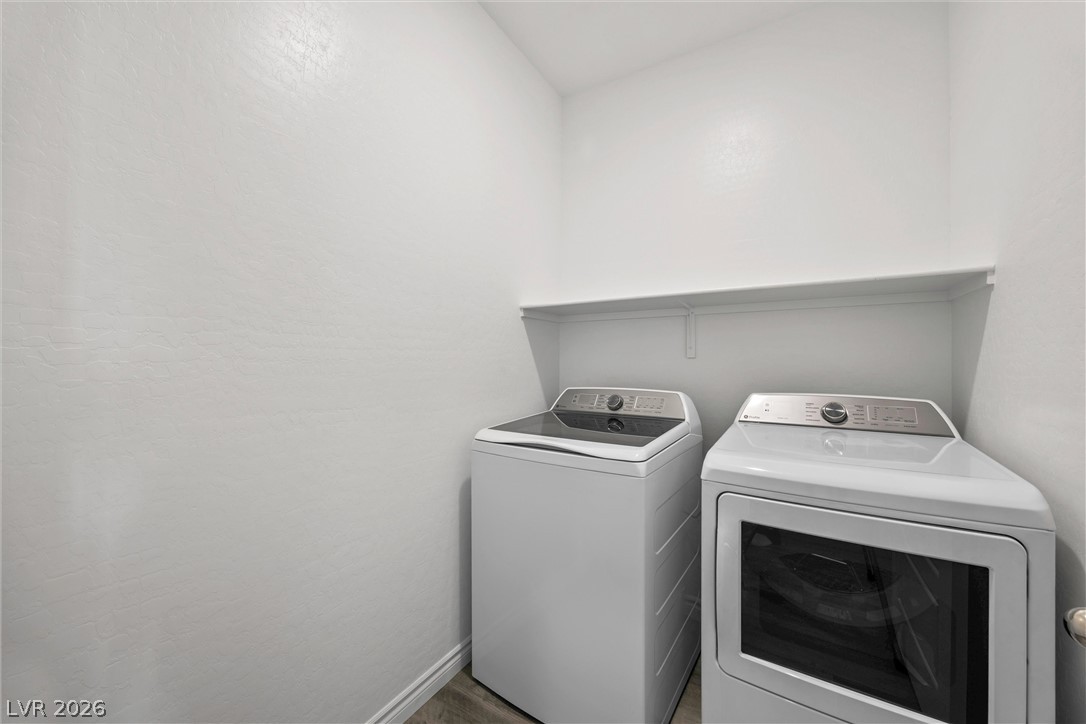 Photo 16 of 23, 600 N Carriage Hill Drive #1034