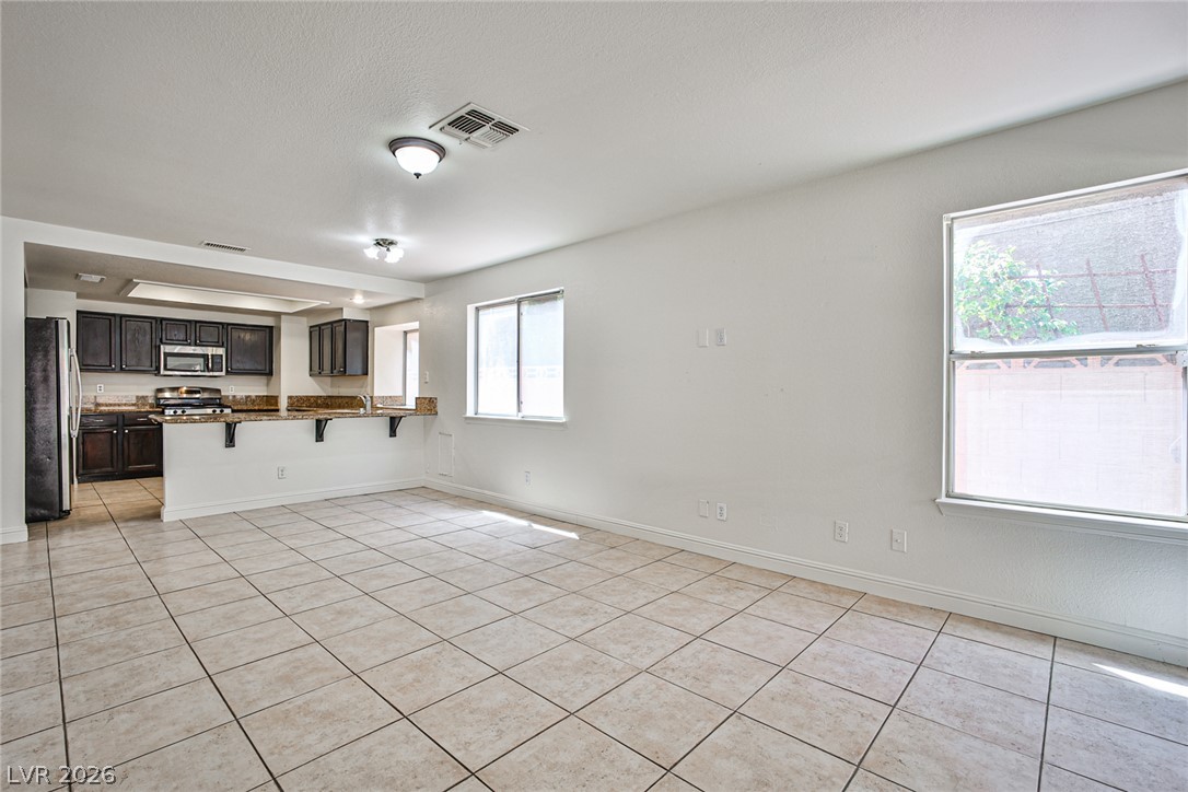 Photo 16 of 39, 2441 Sage Pointe Circle