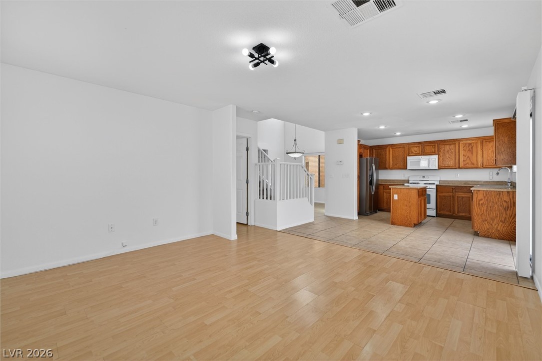 Photo 6 of 14, 5629 Vassar Meadow Street