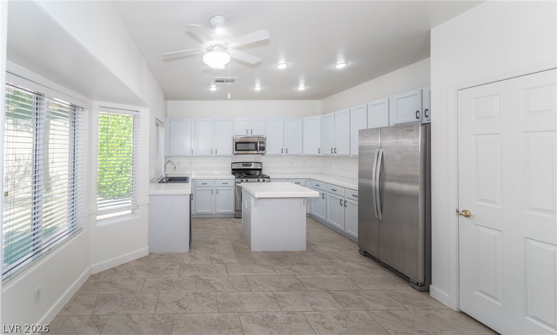 Photo 7 of 46, 2019 Hobbyhorse Avenue
