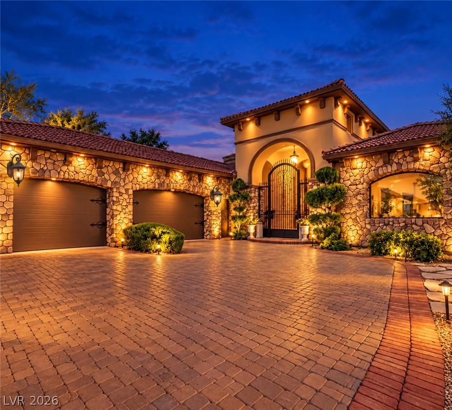 1369 Opal Valley Street, Henderson 89052