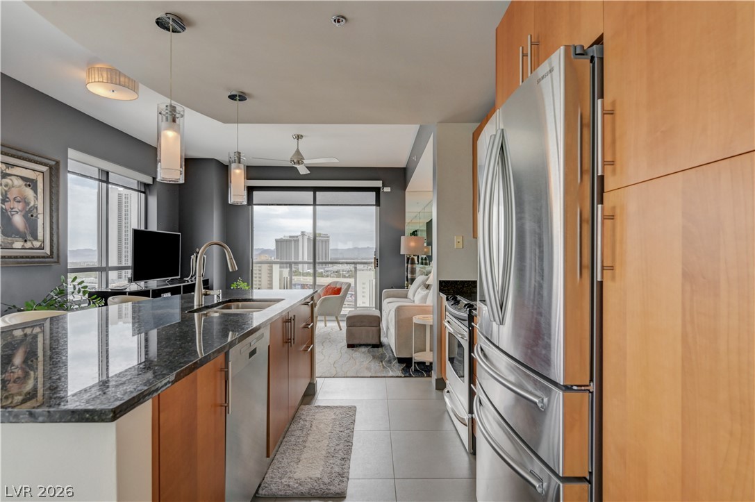 Photo 4 of 200 W Sahara Avenue #1508