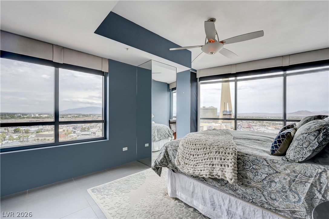 Photo 28 of 43, 200 W Sahara Avenue #1508
