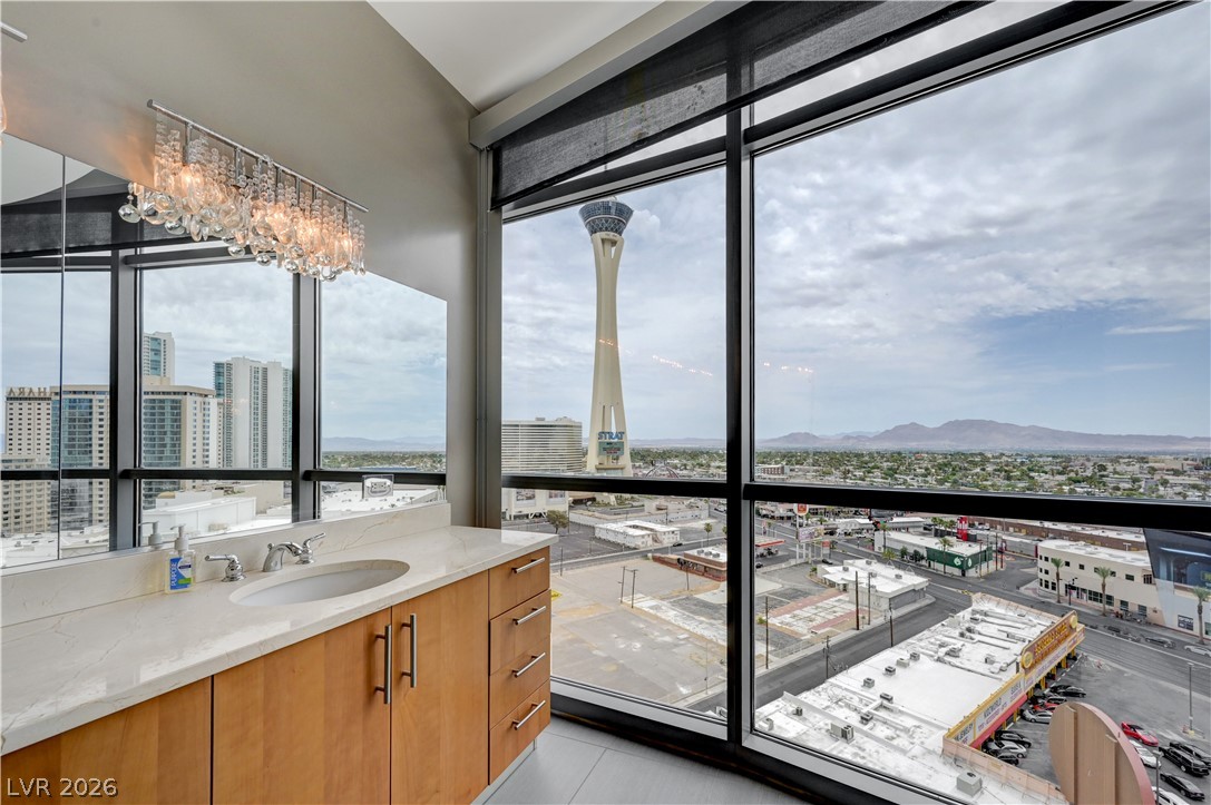Photo 36 of 43, 200 W Sahara Avenue #1508