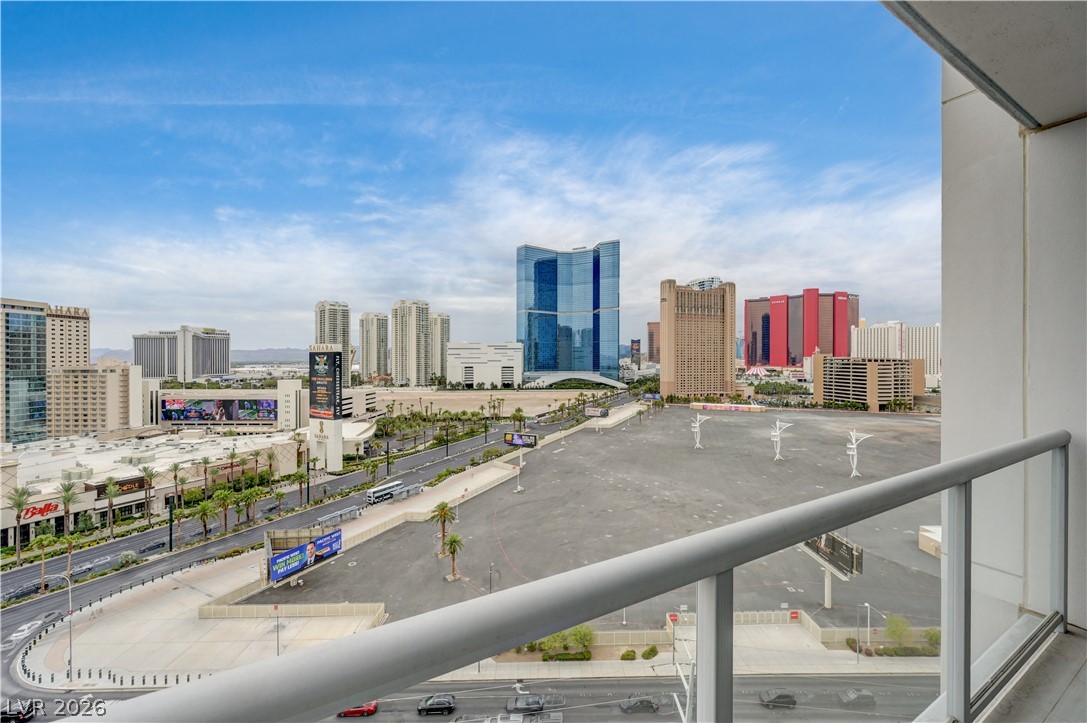 Photo 21 of 43, 200 W Sahara Avenue #1508