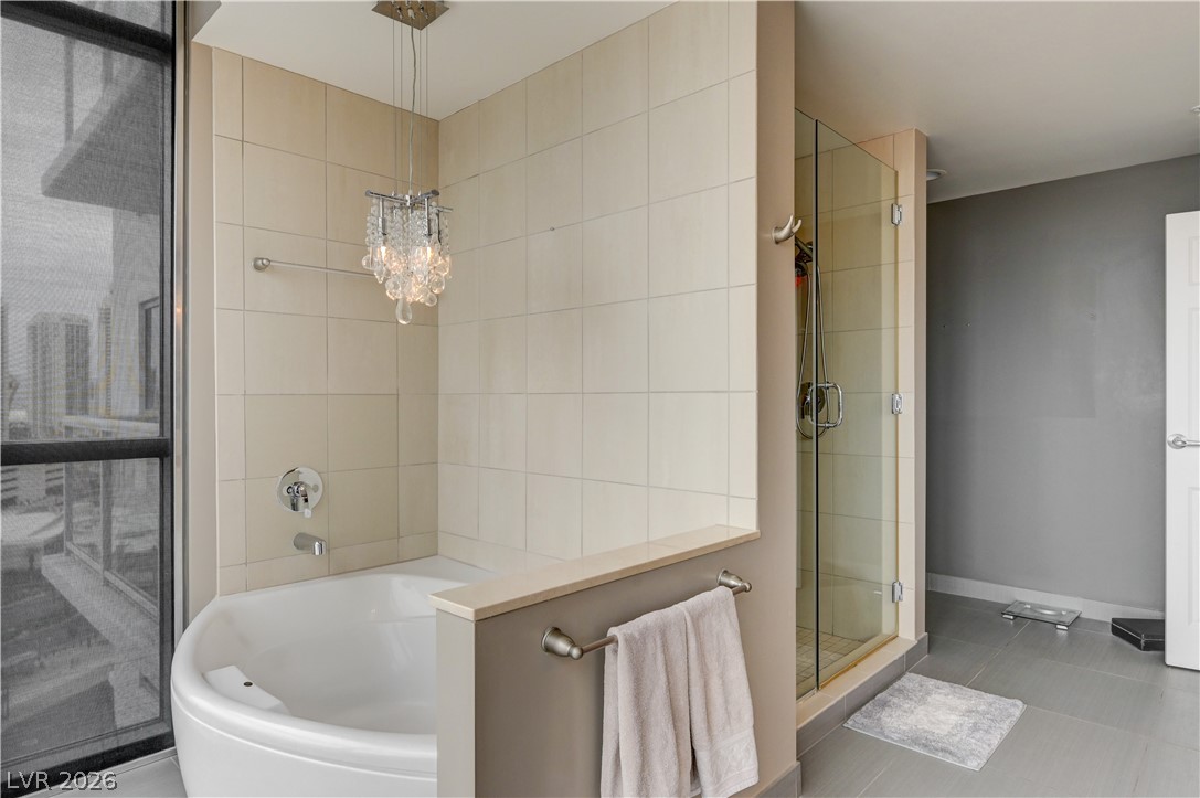 Photo 37 of 43, 200 W Sahara Avenue #1508