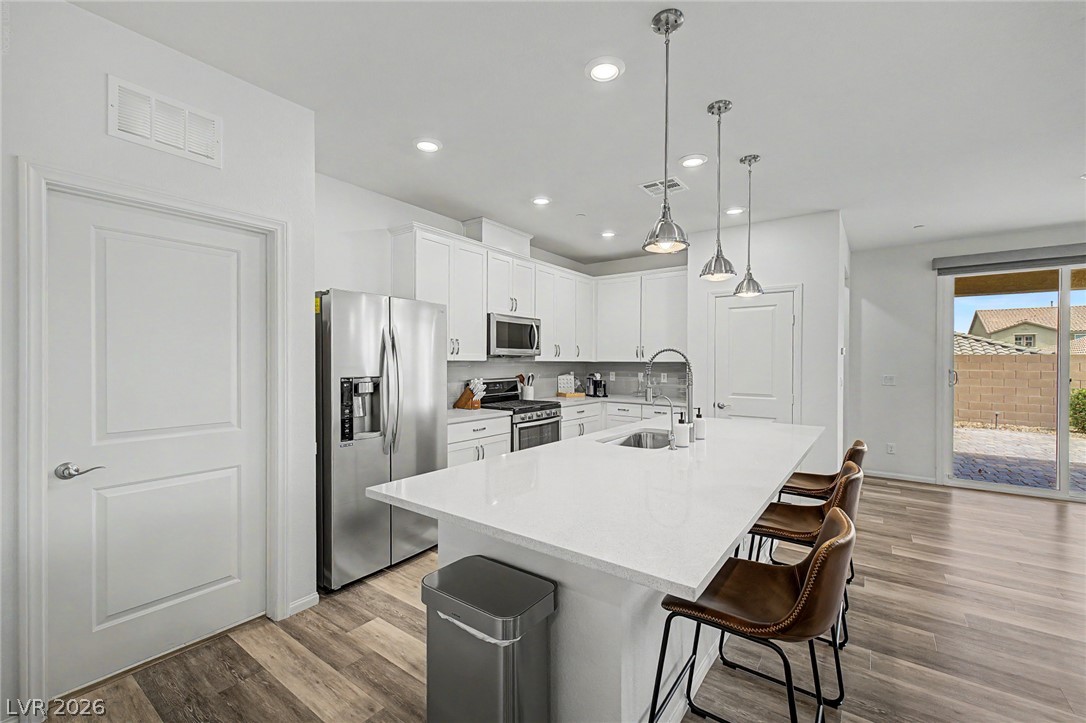 Photo 5 of 2936 Duverney Avenue