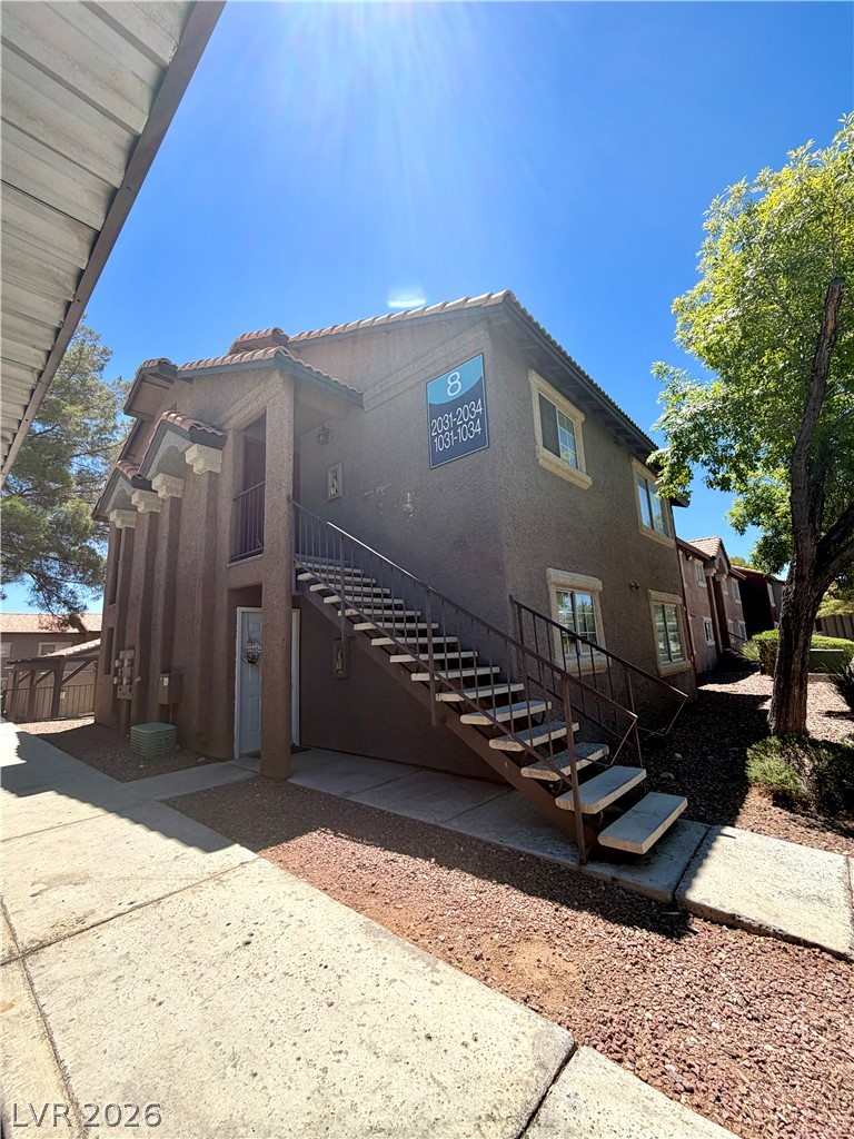 Photo 2 of 2750 S Durango Drive #1032