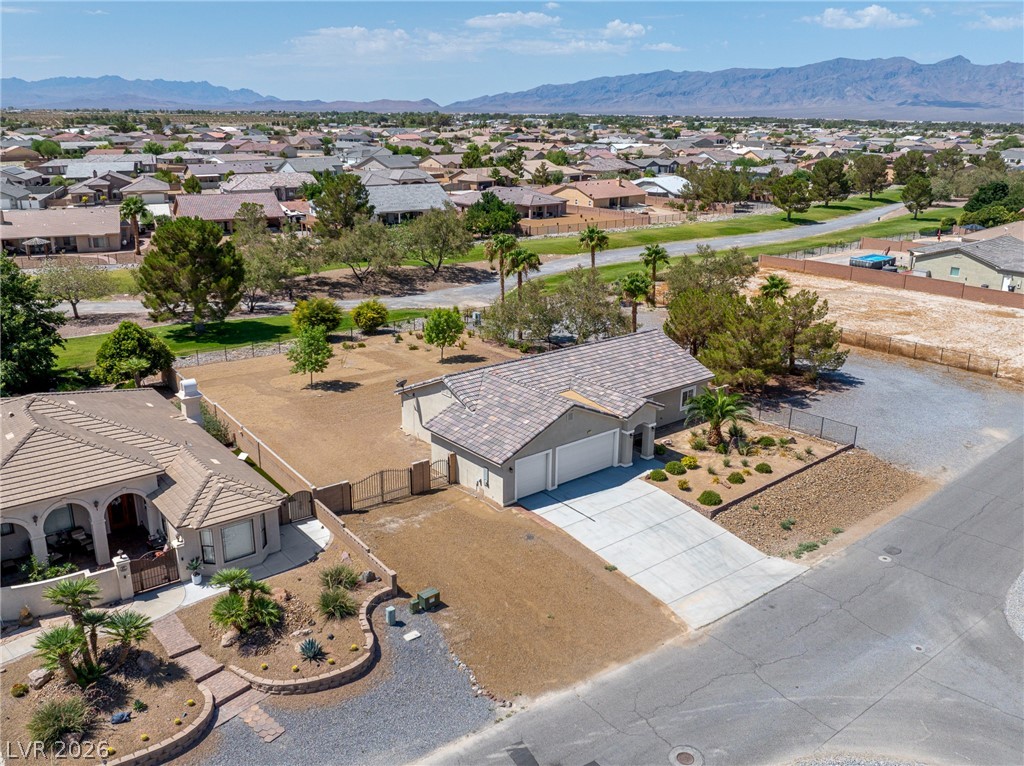 Photo 4 of 5231 Fieldstone Drive