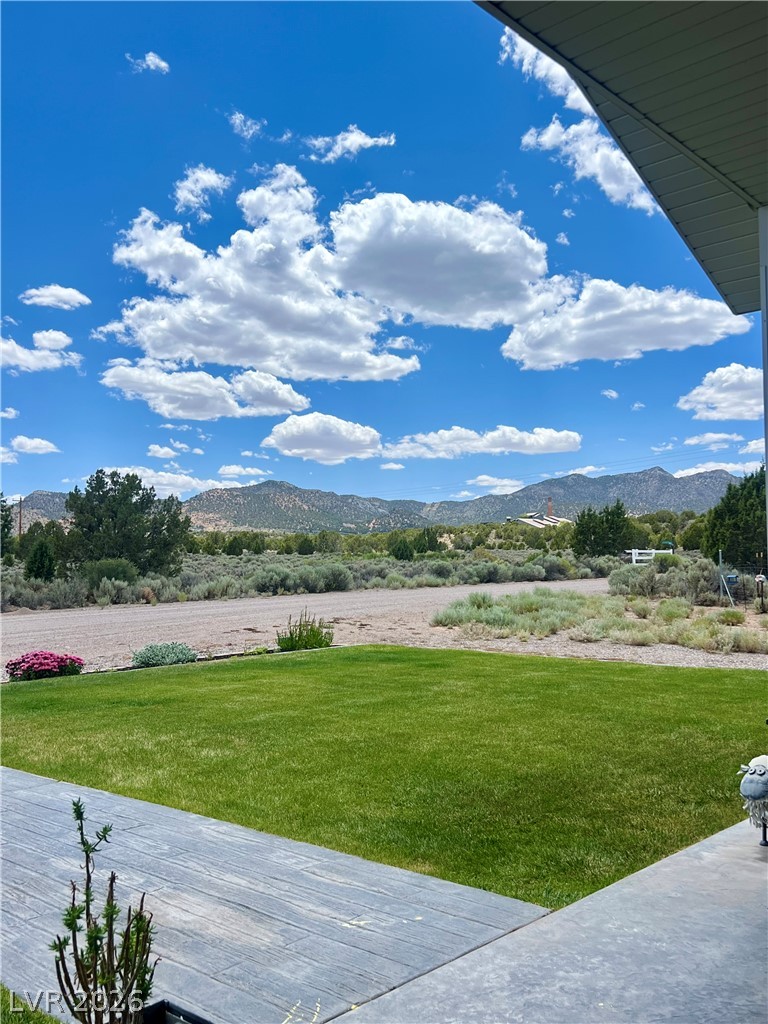 Photo 2 of 605 Cerina Court