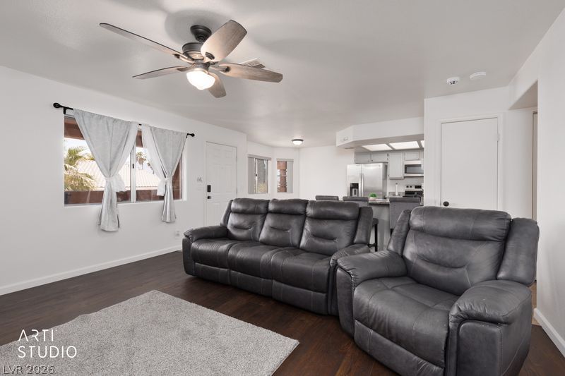 Photo 9 of 24, 850 Mesquite Springs Drive #201