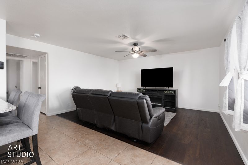 Photo 10 of 24, 850 Mesquite Springs Drive #201