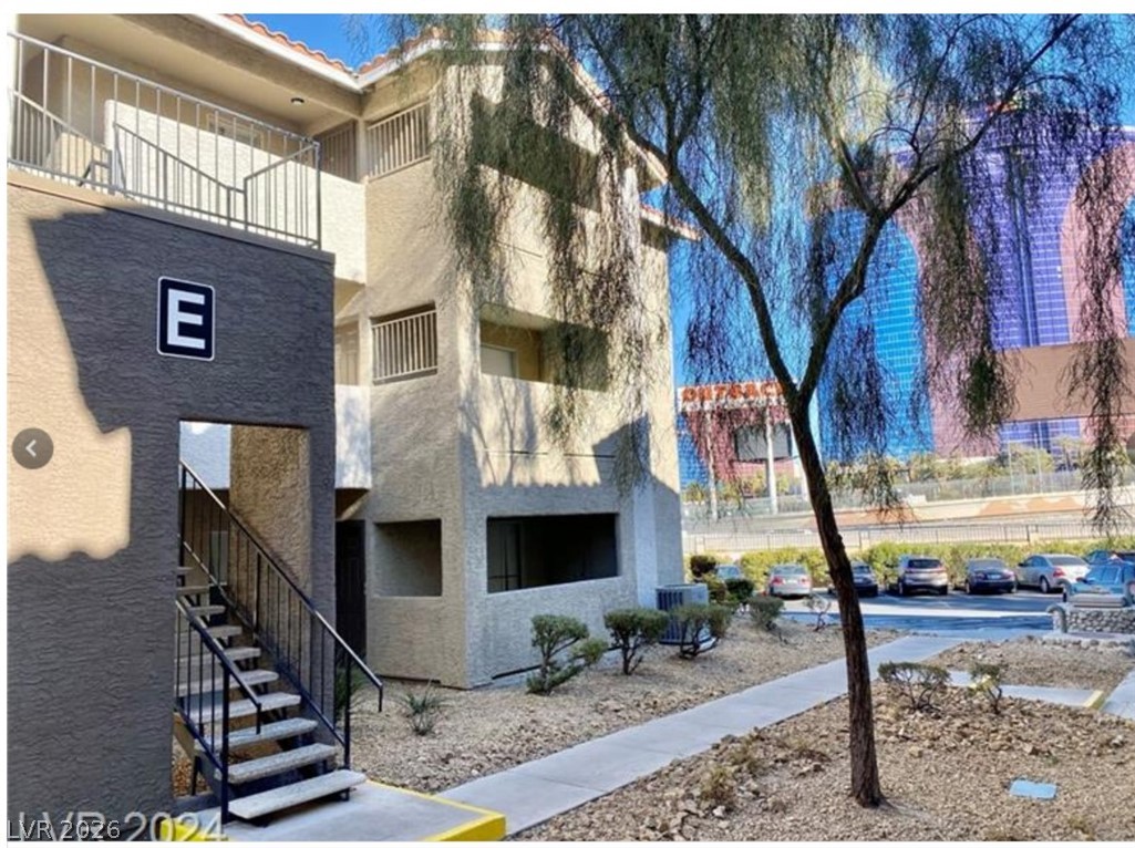 4200 S Valley View Boulevard #2100, Las Vegas 89103