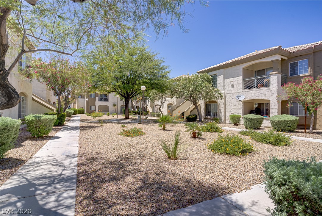 Photo 13 of 16, 6800 Indian Chief Drive #204