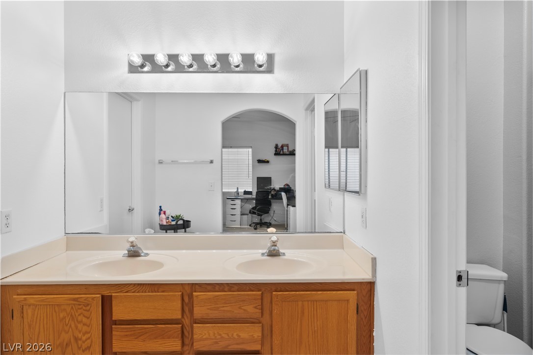 Photo 8 of 16, 6800 Indian Chief Drive #204