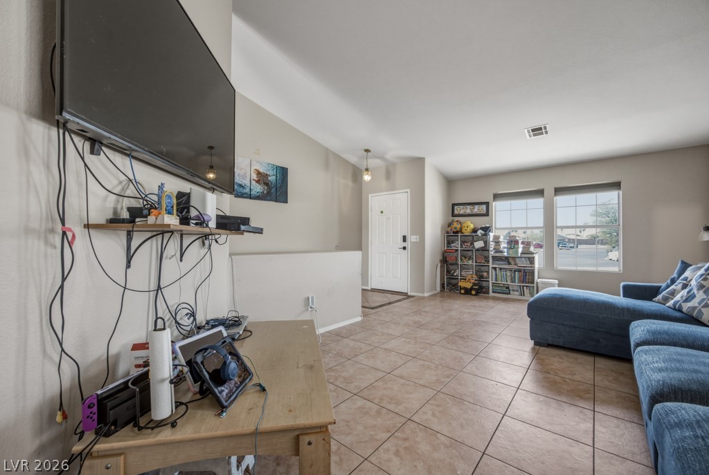 Photo 11 of 23, 6518 Rutgers Drive