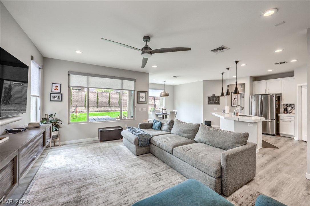 Photo 8 of 47, 2592 Iron Crest Lane