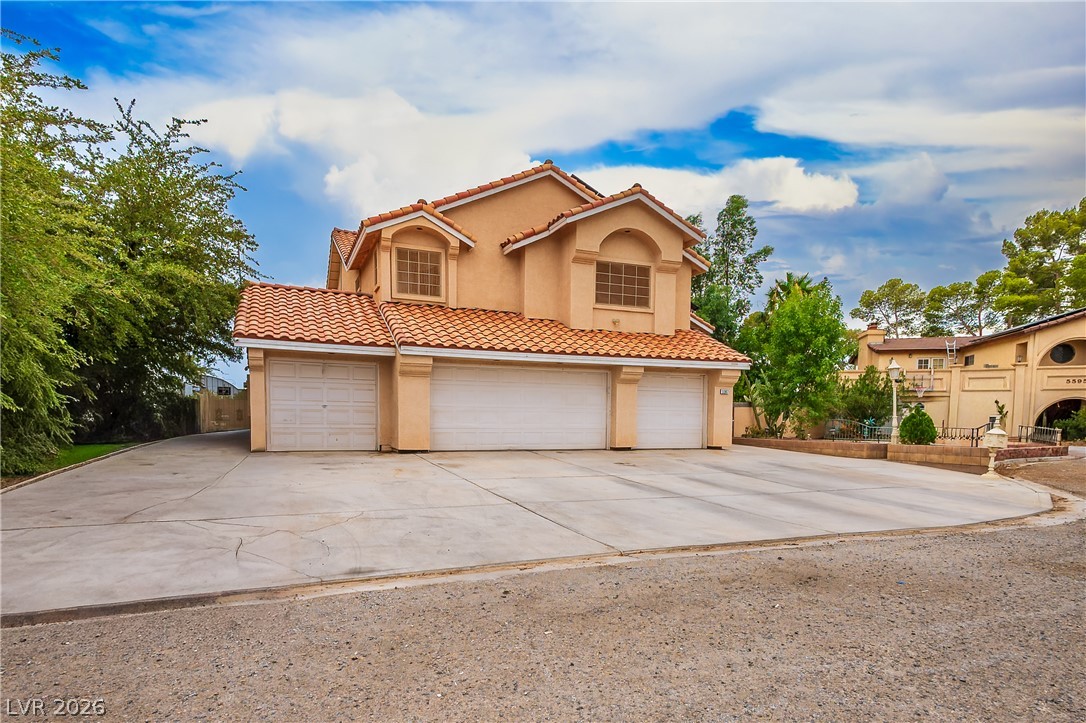 Photo 3 of 5597 S Pecos Road