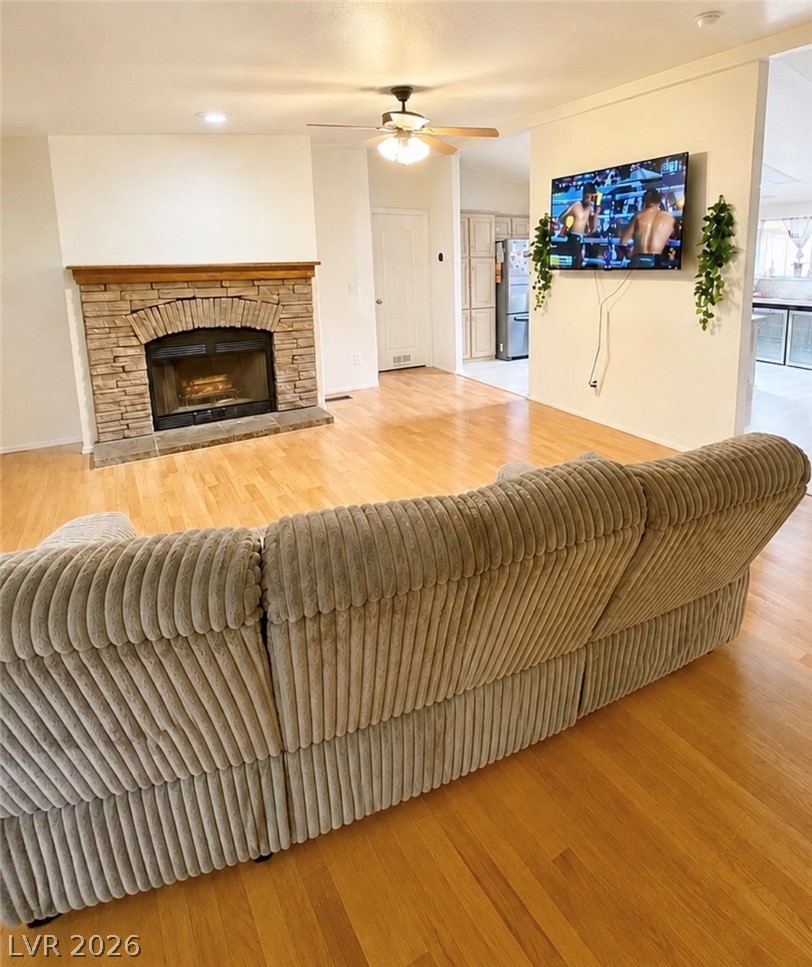 Photo 6 of 17, 5621 Tahoe Drive