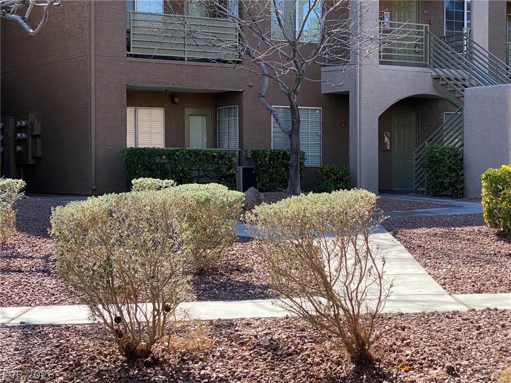 7720 SECRET SHORE Drive #106, Las Vegas 89128