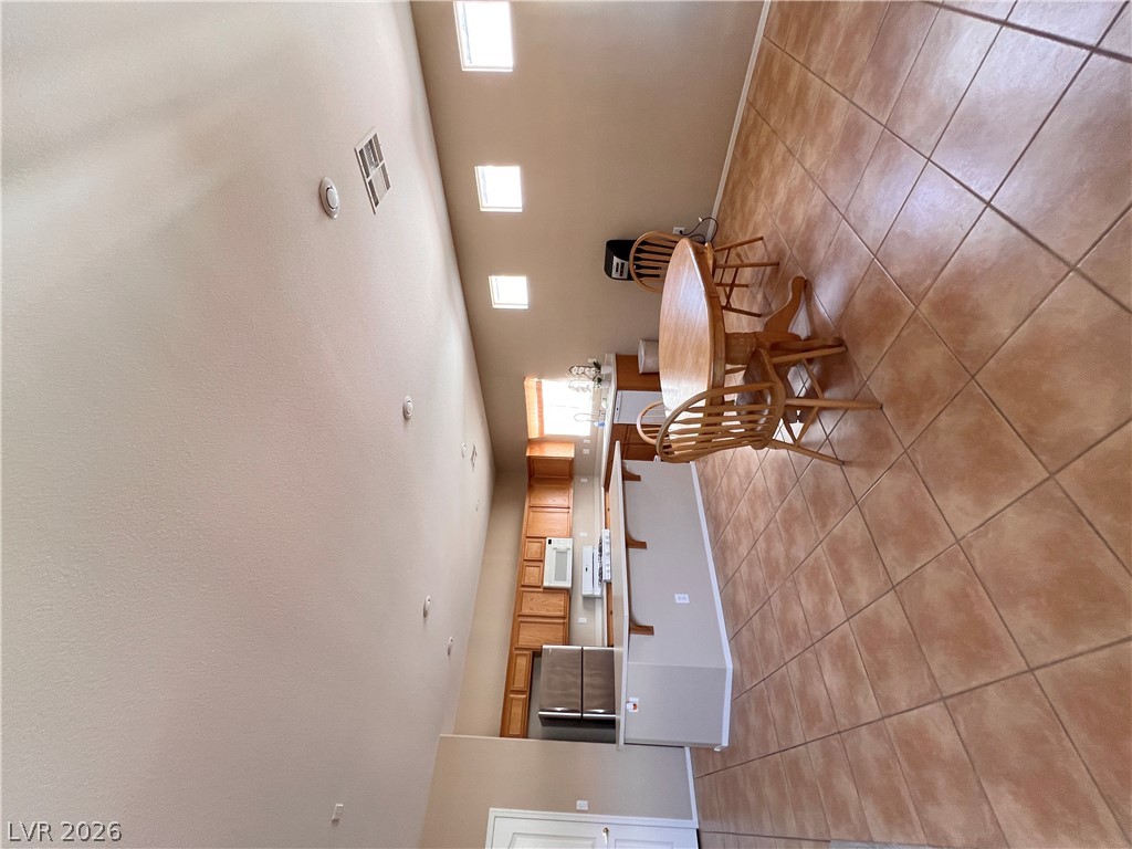 Photo 5 of 4030 Annendale Avenue