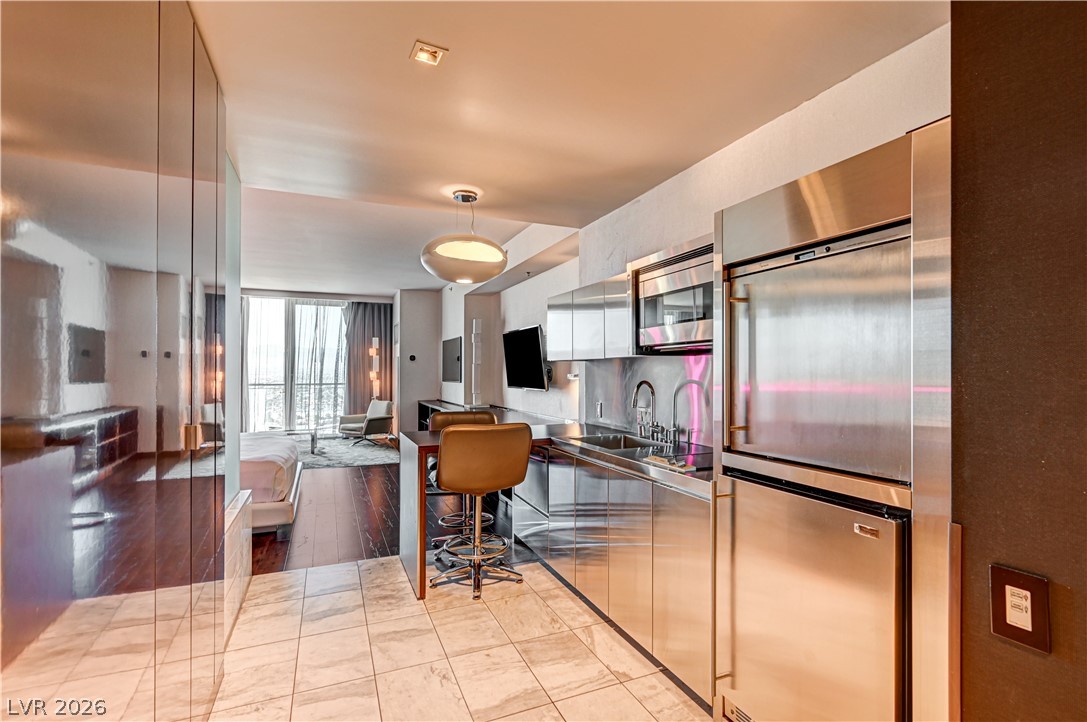 Photo 4 of 4381 W Flamingo Road #53307