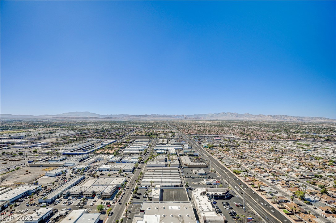 Photo 45 of 49, 4381 W Flamingo Road #53307