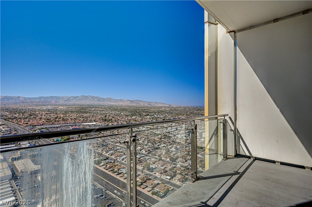 Photo 48 of 49, 4381 W Flamingo Road #53307