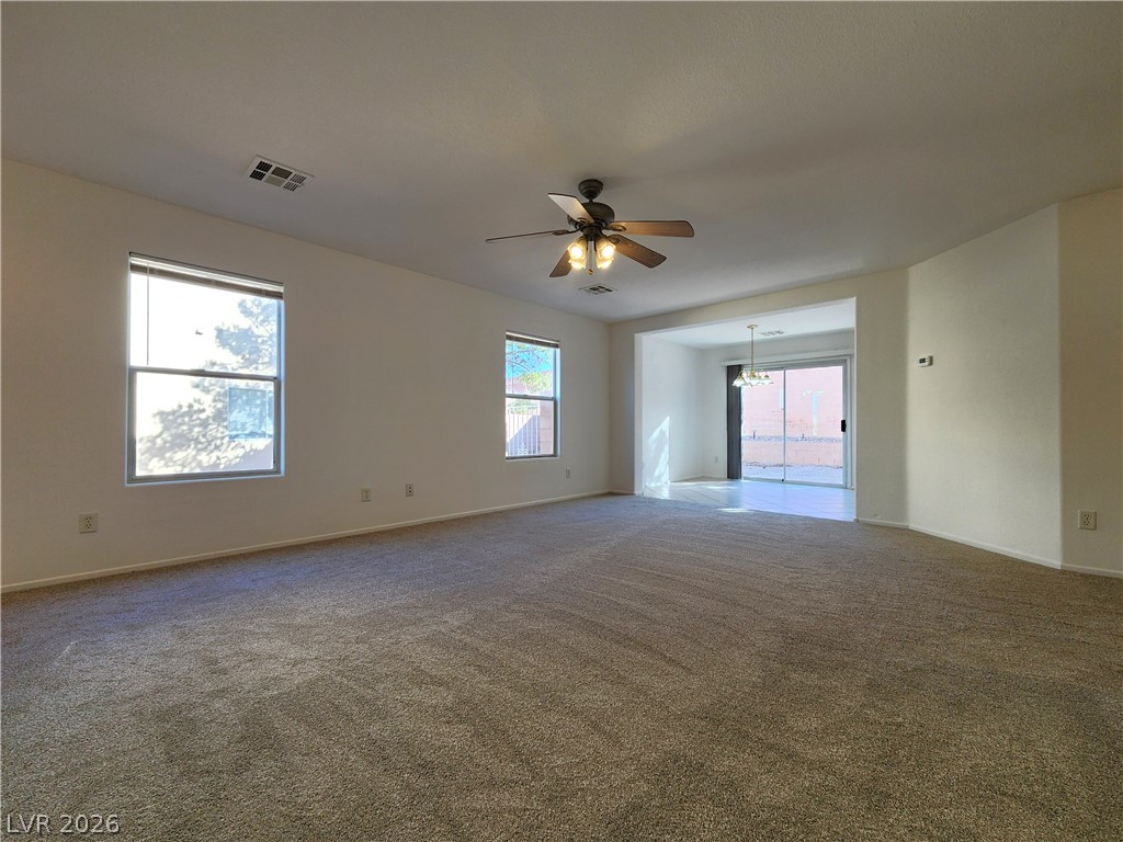 Photo 5 of 505 Bernini Street