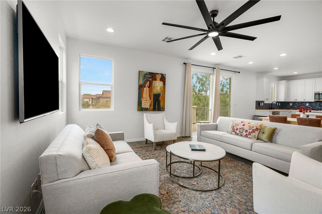 Photo 9 of 44, 7775 Santos Bay Court