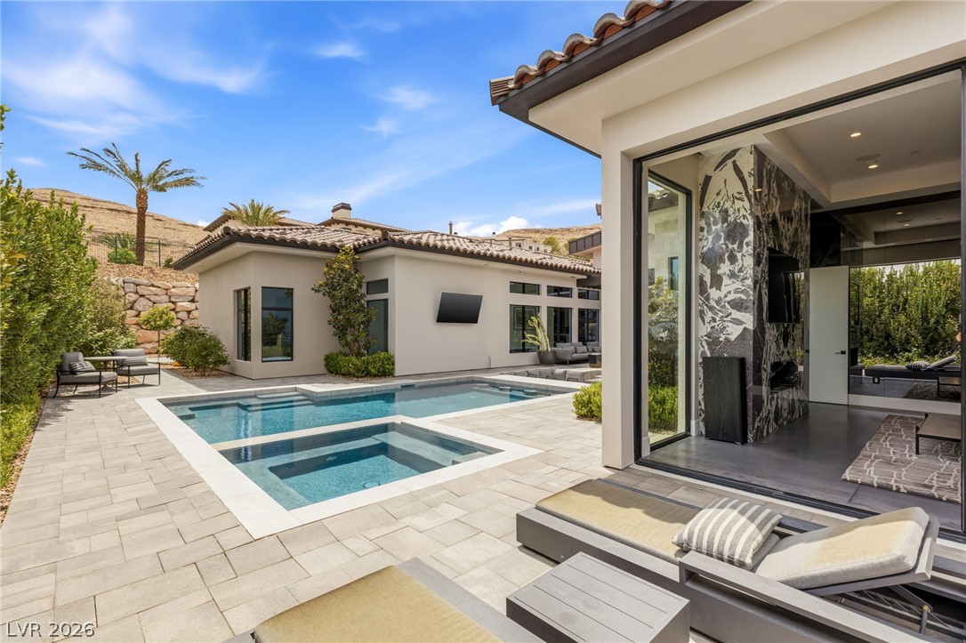 Photo 6 of 44, 69 Olympia Canyon Way