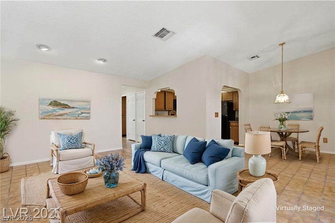 Photo 2 of 1751 E Reno Avenue #221