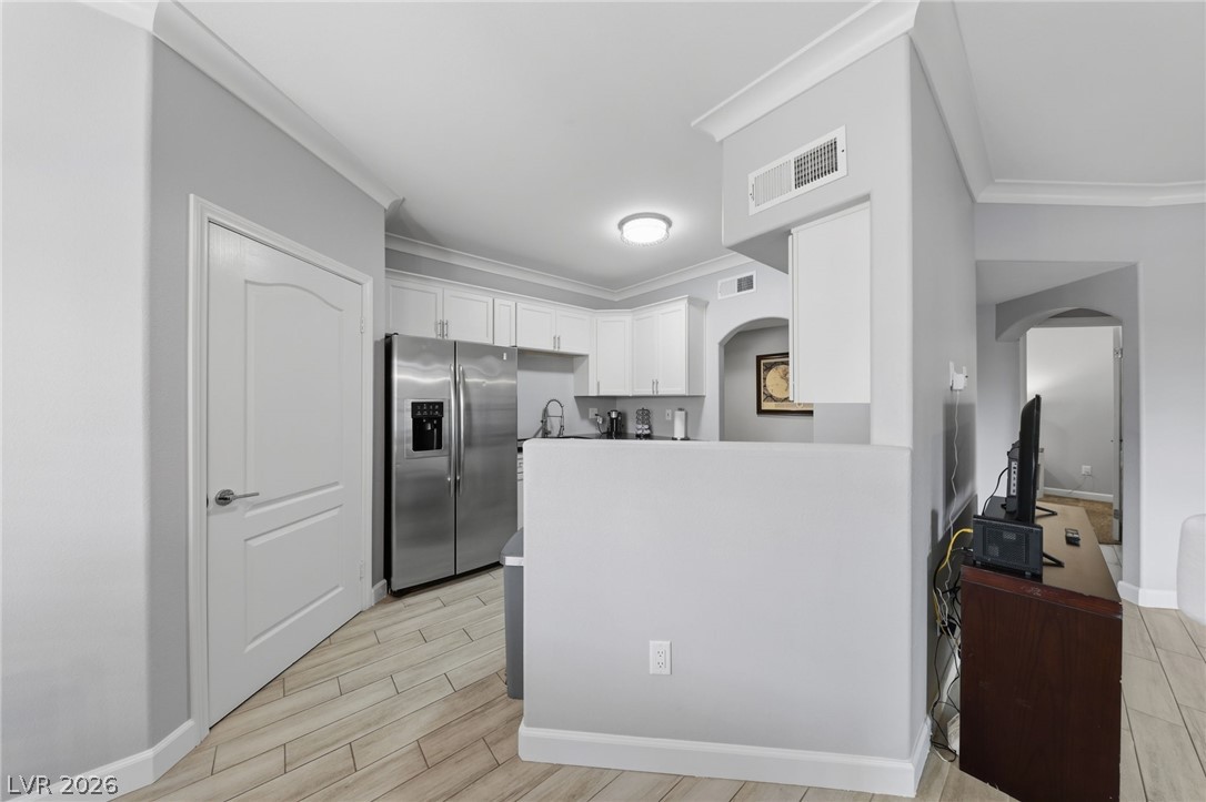 Photo 9 of 26, 5525 W Flamingo Road #1023