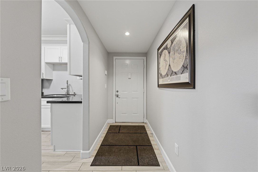 Photo 4 of 5525 W Flamingo Road #1023