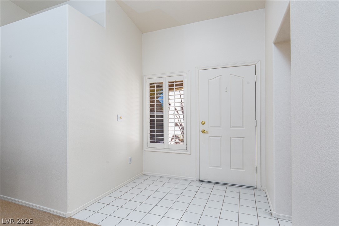 Photo 7 of 39, 10009 Arbuckle Drive