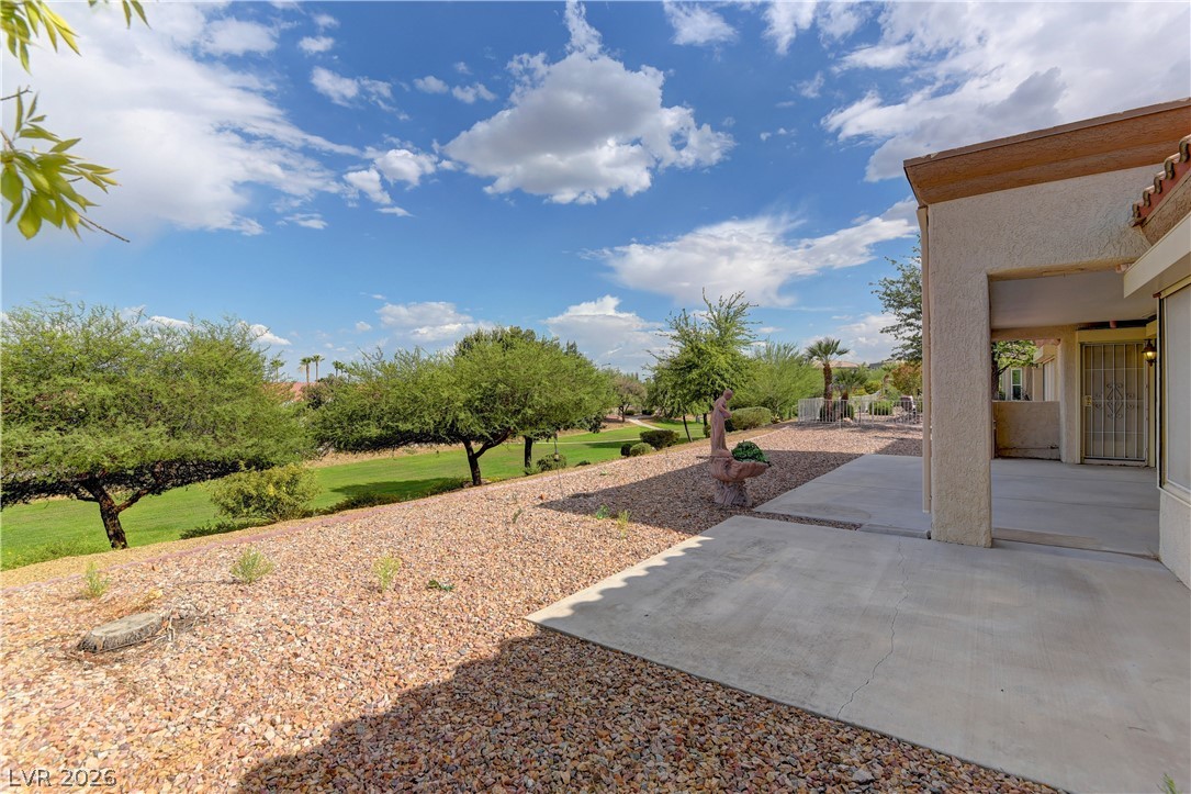 Photo 23 of 32, 2516 Highvale Drive