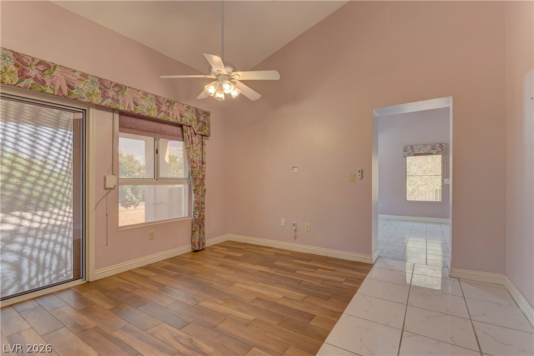 Photo 6 of 32, 2516 Highvale Drive