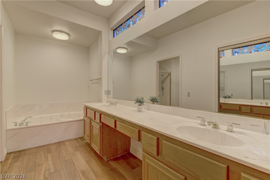 Photo 15 of 32, 2516 Highvale Drive