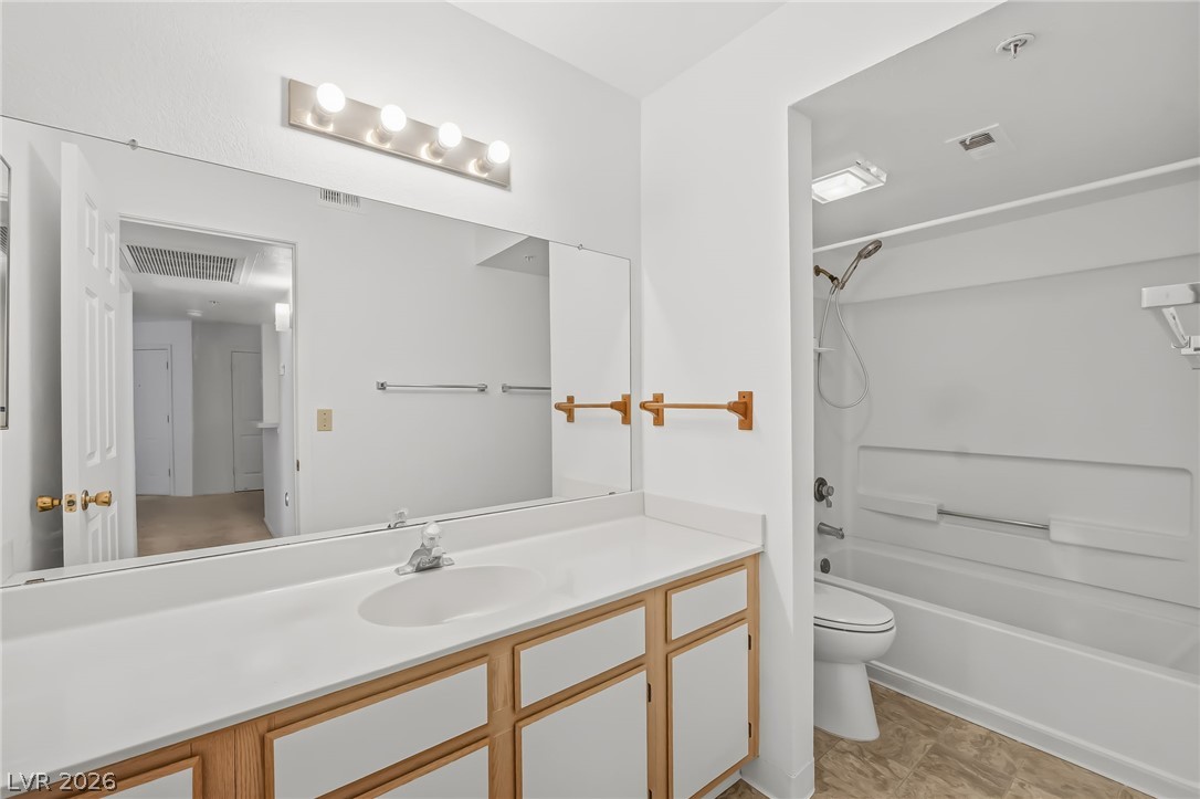 Photo 17 of 42, 3550 Bay Sands Drive #1059