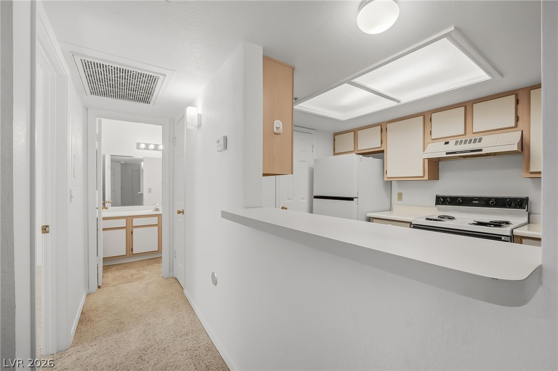 Photo 13 of 42, 3550 Bay Sands Drive #1059