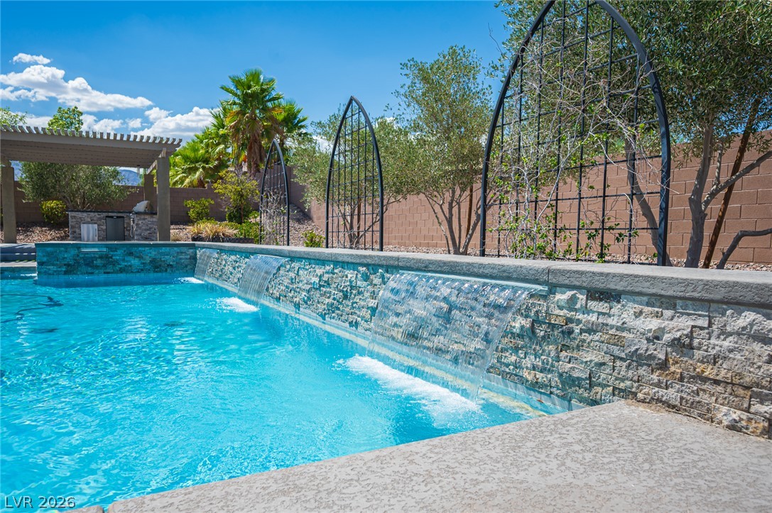 Photo 9 of 70, 10300 Mystic Ledge Court