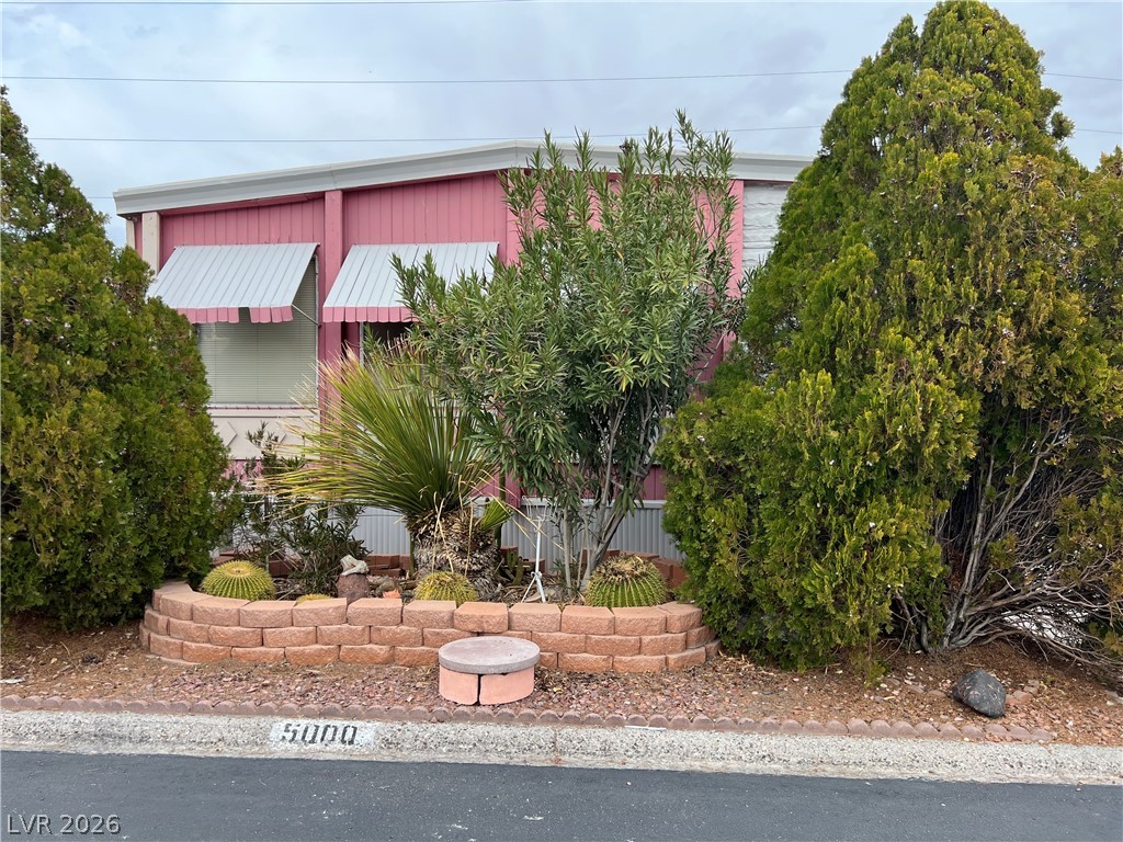 5000 Royal Avenue, Las Vegas 89103