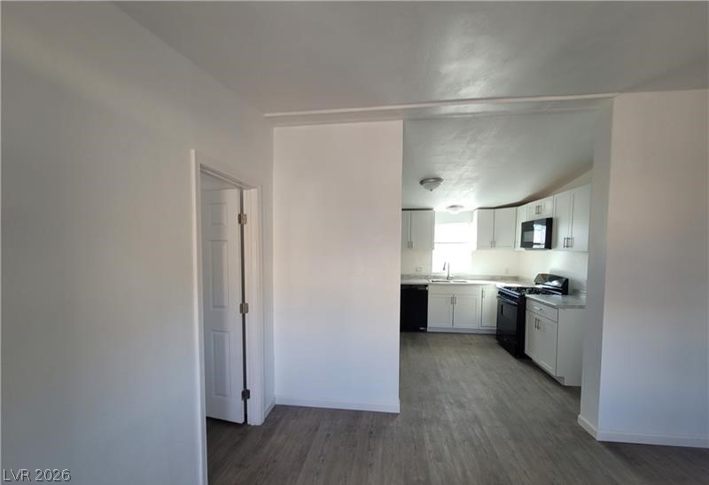 Photo 16 of 31, 6061 Judson Avenue