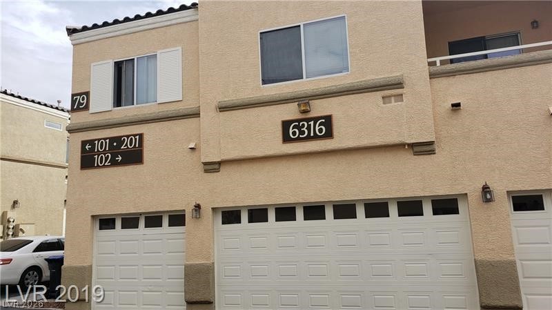 Photo 9 of 74, 6316 BEIGE BLUFF Street #201
