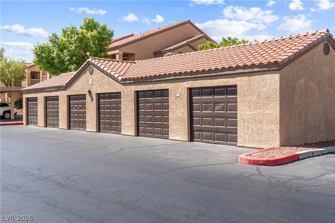 Photo 23 of 32, 2300 E Silverado Ranch Boulevard #2144