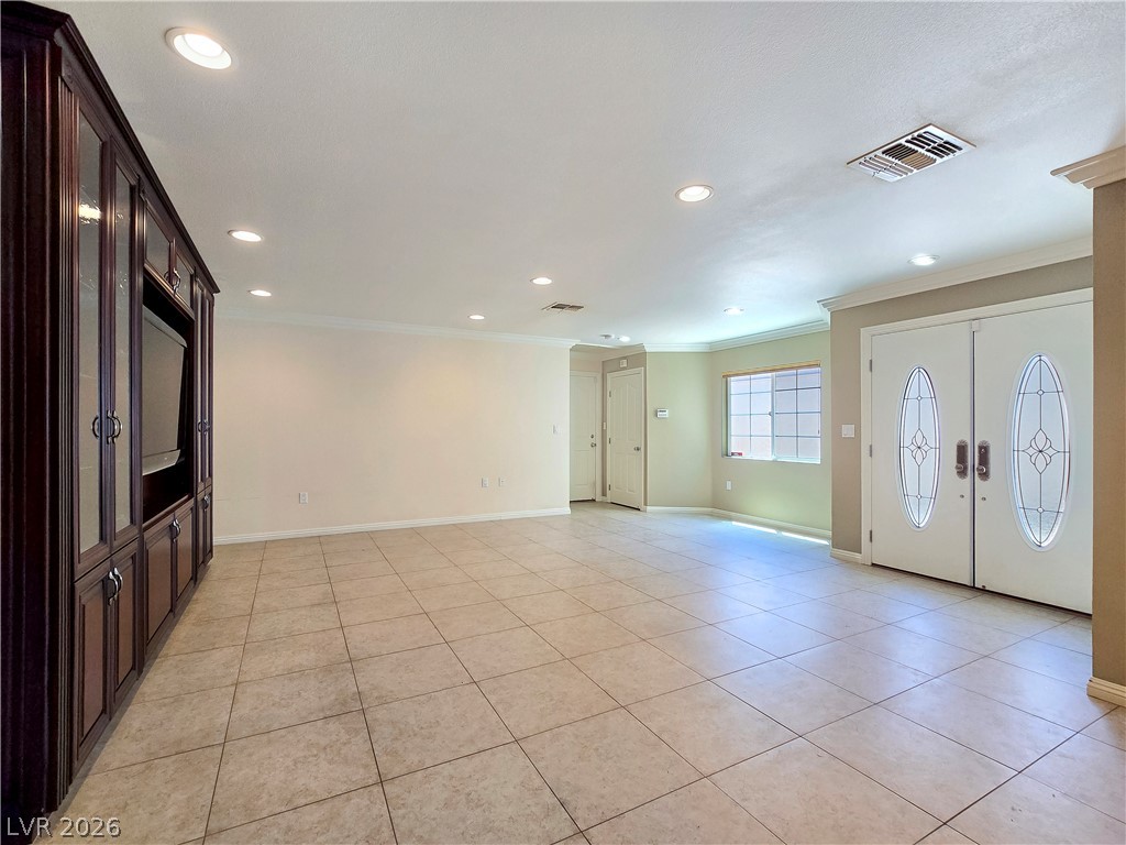 Photo 5 of 3181 Bel Air Drive